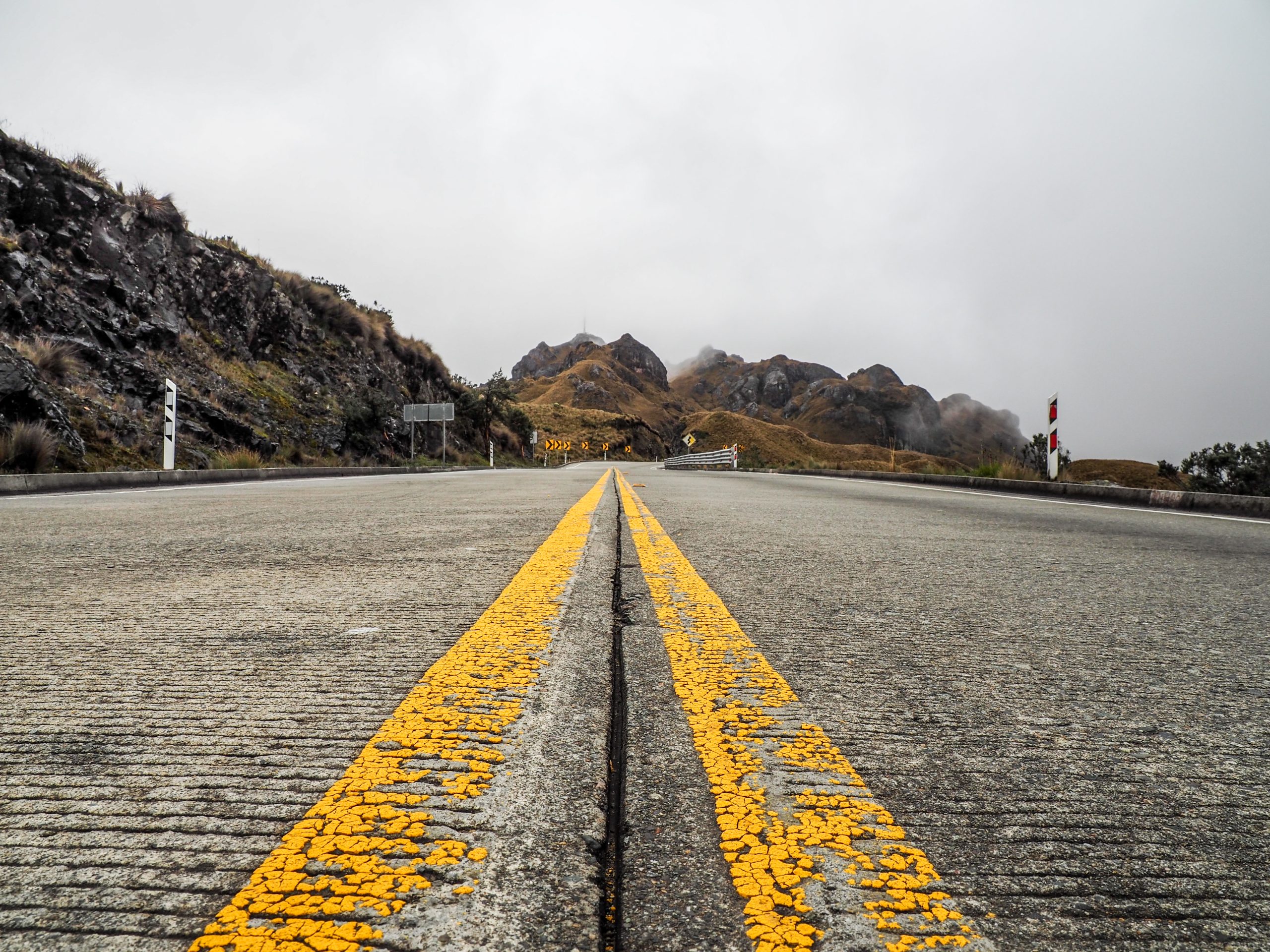Self Levelling Silicone Sealant South Africa: Everything You Need to Know About CSL 316 SL Self Levelling Silicone Sealant